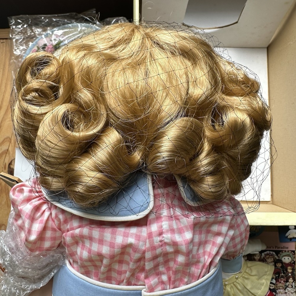 VTG 1993 Goebel DOLLY DINGLE Musical Doll Porcelain Limited Edition With Box - Picture 11 of 16